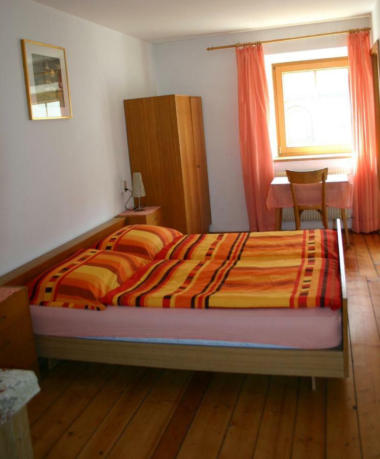 Gruppenhaus Thalackerhof Brunico Extérieur photo